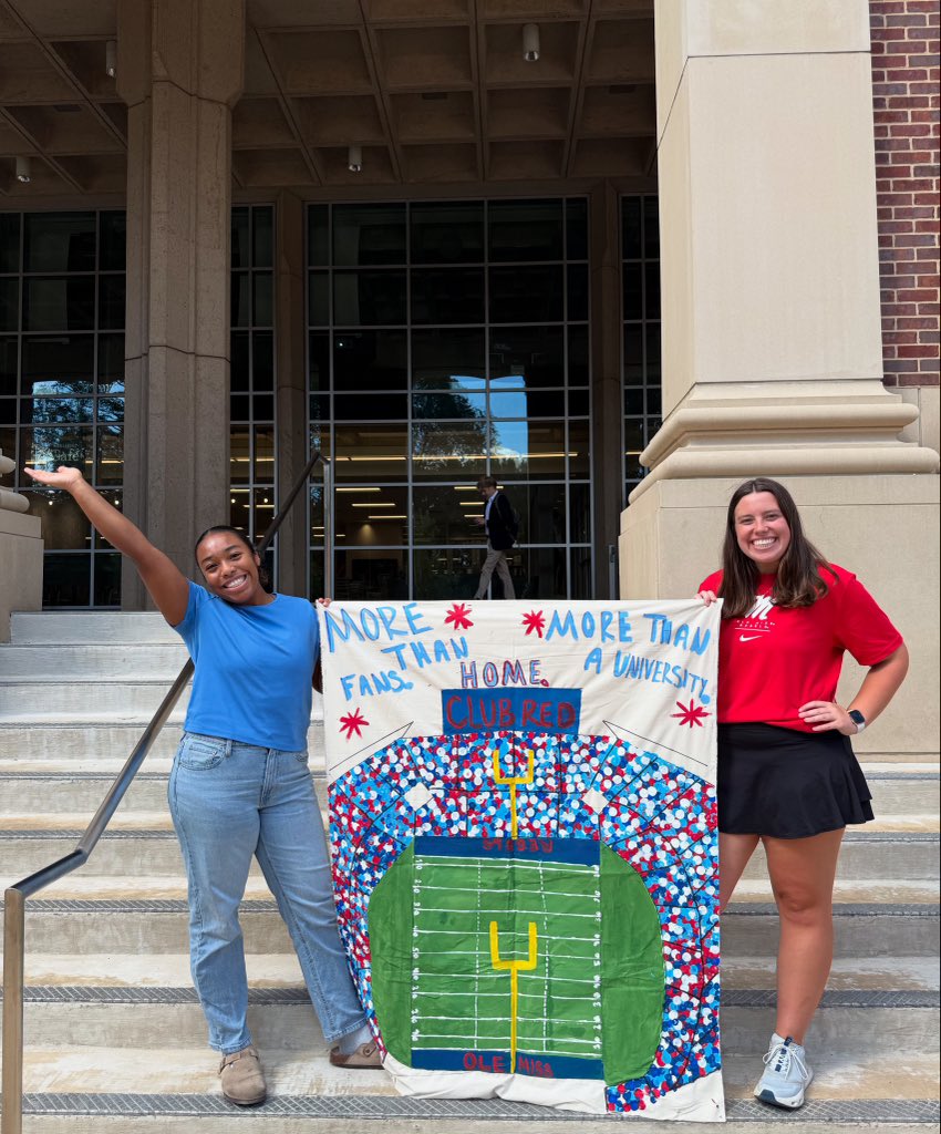 Club Red tweet media