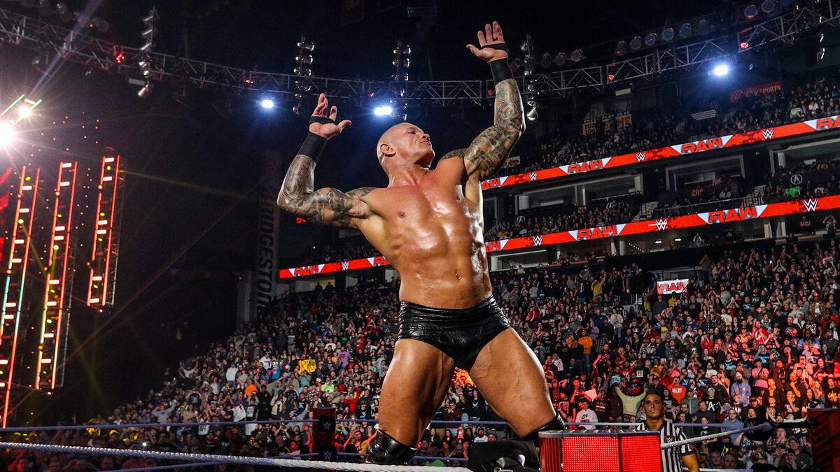 pwd_offl's tweet image. AJ Styles vs. John Cena without context.

#WWECrownJewel