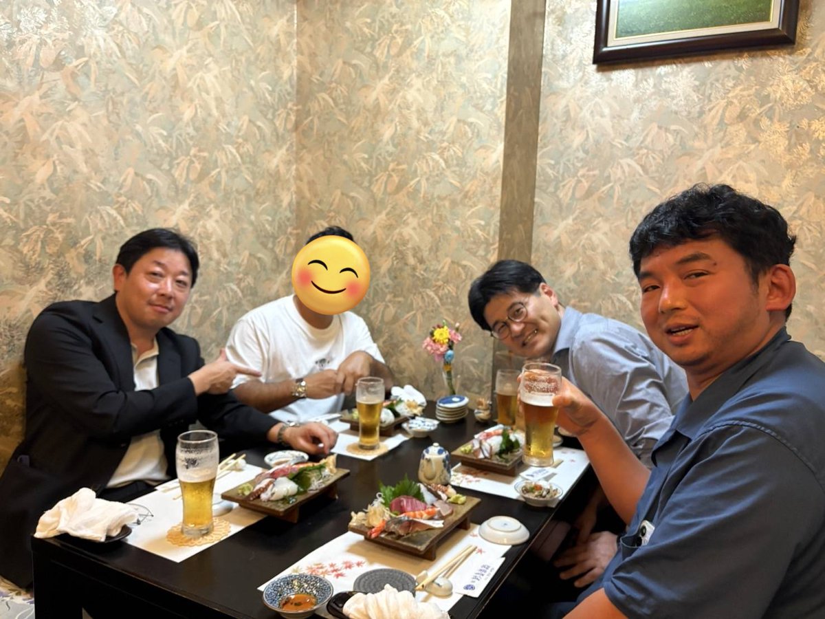 ijyuoya's tweet image. 今日は40周年記念のお寿司屋さんで会合。いつもありがたい。こんな日もある。明日は早朝から東京へ契約と現地調査。#不動産投資