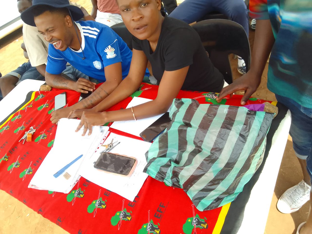 Ward27Madibeng's tweet photo. ♦️Happening♦️
The EFF Ward 27 Soccer League has brought together passion, talent & community spirit in ways that have truly inspired us all. Week after week, teams have battled it out on the pitch, showing heart, hustle & unity. #voteEFF #EFFInGovernance #EFFisMyHome https://t.co/TPODQS6s4r