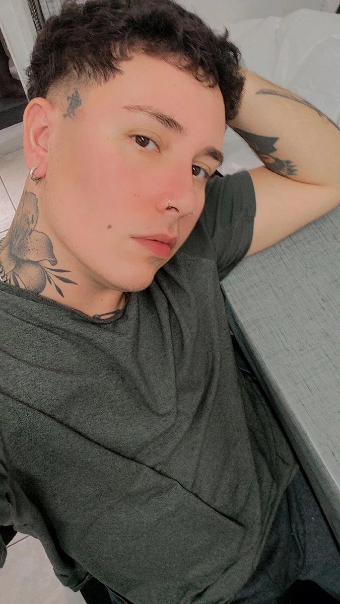 Boruchiia's tweet photo. Con ganas de suicidarme 😁 https://t.co/c9psotpi1m