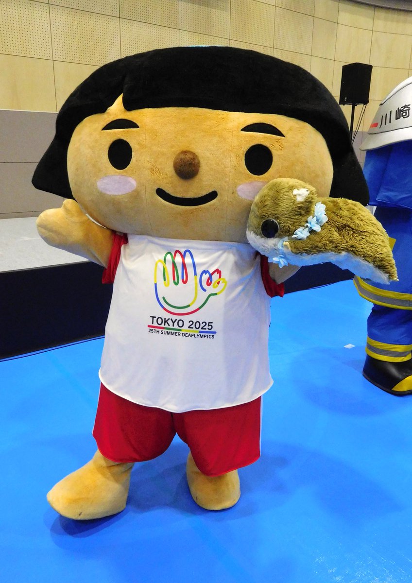 1130momonga_02's tweet image. 『 #かながわキンタロウ ＆ &quot;ももた&quot; 記念コラボ写真』
📷2025.10.11.撮影
川崎マリエン【川崎みなと祭り】
登場中にコラボ画を収穫できました（デフリンピックのバージョンは初収穫👕）👌✨
神奈川県の公式PRキャラクター
ヽ(=´▽`=)ﾉ〜☆彡
#ももた 
#ももんがコラボ