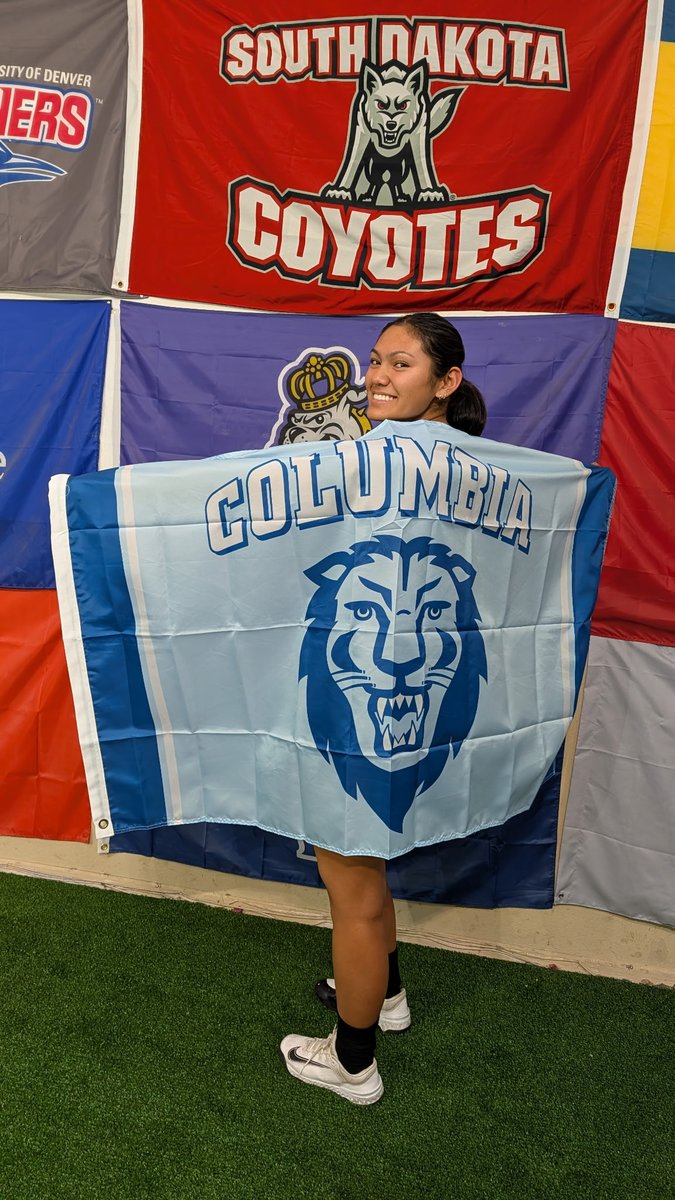 charchar2027's tweet photo. New addition at Kiley's!  @CULionsSoftball on top!!!  🦁🦁🦁 🩵 🤍💙 

@KileyMajeski 
@JenTeague24 @coachmaida @Coach_AndreaB https://t.co/fAftpHeY20