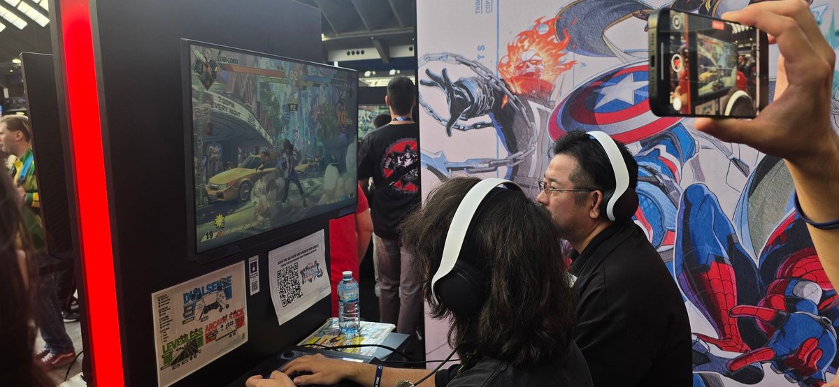 About to play #marveltokon with the producers and staff #EvoFrance2025