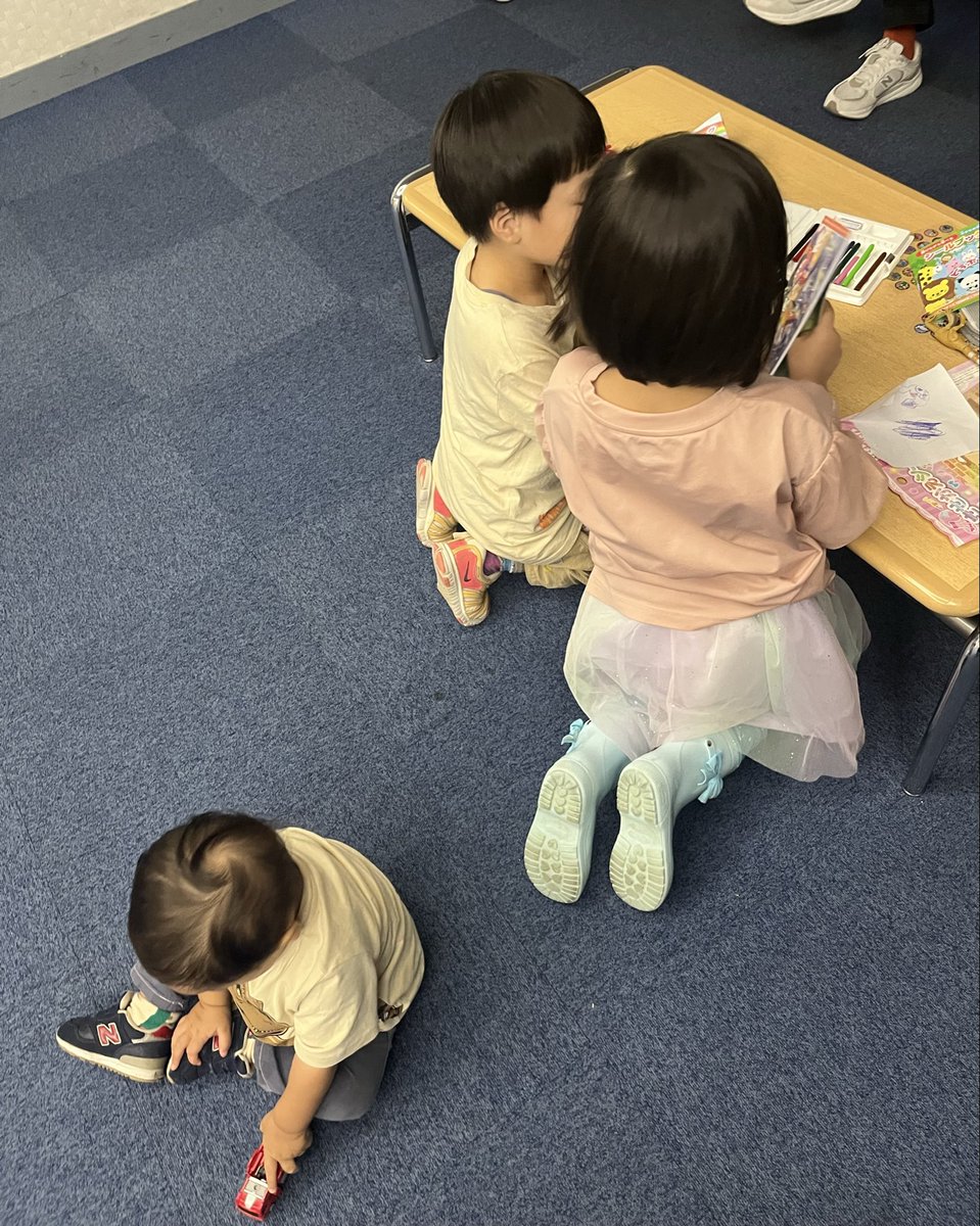 tananori's tweet photo. 映像でこんなにおもしろいなんて！「牛久沼」と「これしき」を観ました。川上友里さんと墨井鯨子さんの上映前の寸劇、サイコーでした！鯨子観てたらこれこれこれーって涙出てた😂全ての演目再演希望。
娘も「牛久沼」でゲラゲラ笑っていました！写真全部可愛くて選べず💕#ほりぶん
上映会は明日まで。 https://t.co/UVQVAKhHPu