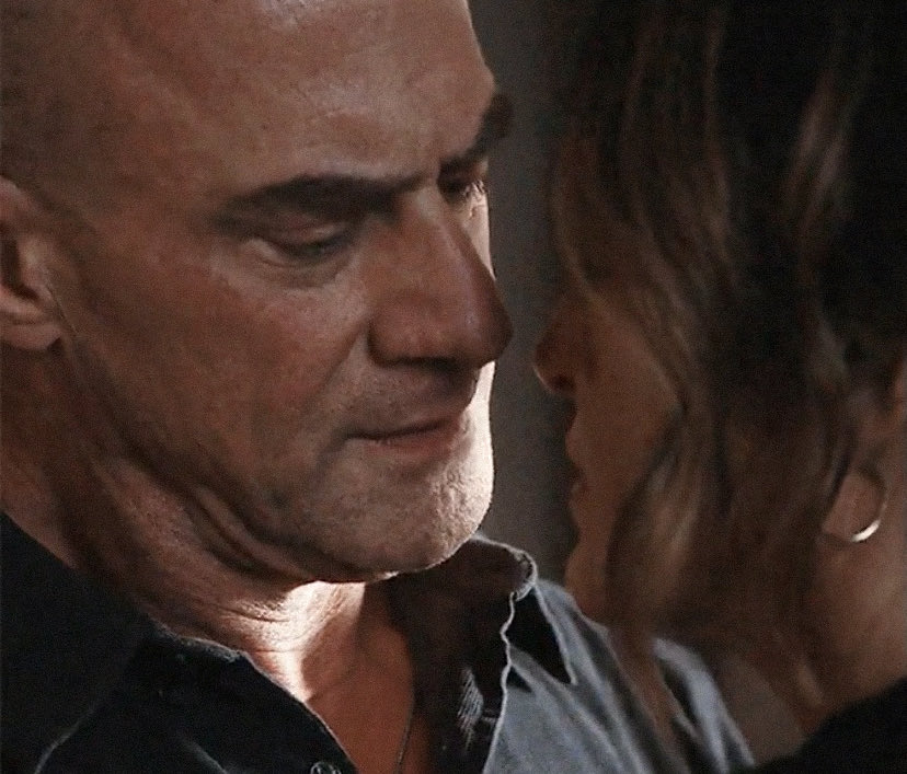 _sobreeo's tweet image. “Stabler’s in love with Benson” ooh yeah