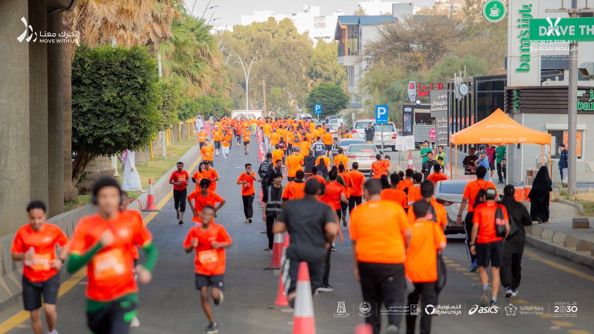 Saudi_SFA's tweet photo. Moving forward with purpose, driven by determination 👏
The adults’ track at #MoveWithUs in #AlBaha 🤩 https://t.co/0lC6TCNEQC