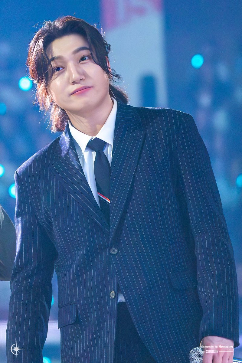 Moment__Memory's tweet image. 240623

#성진 #SUNGJIN #데이식스 #DAY6