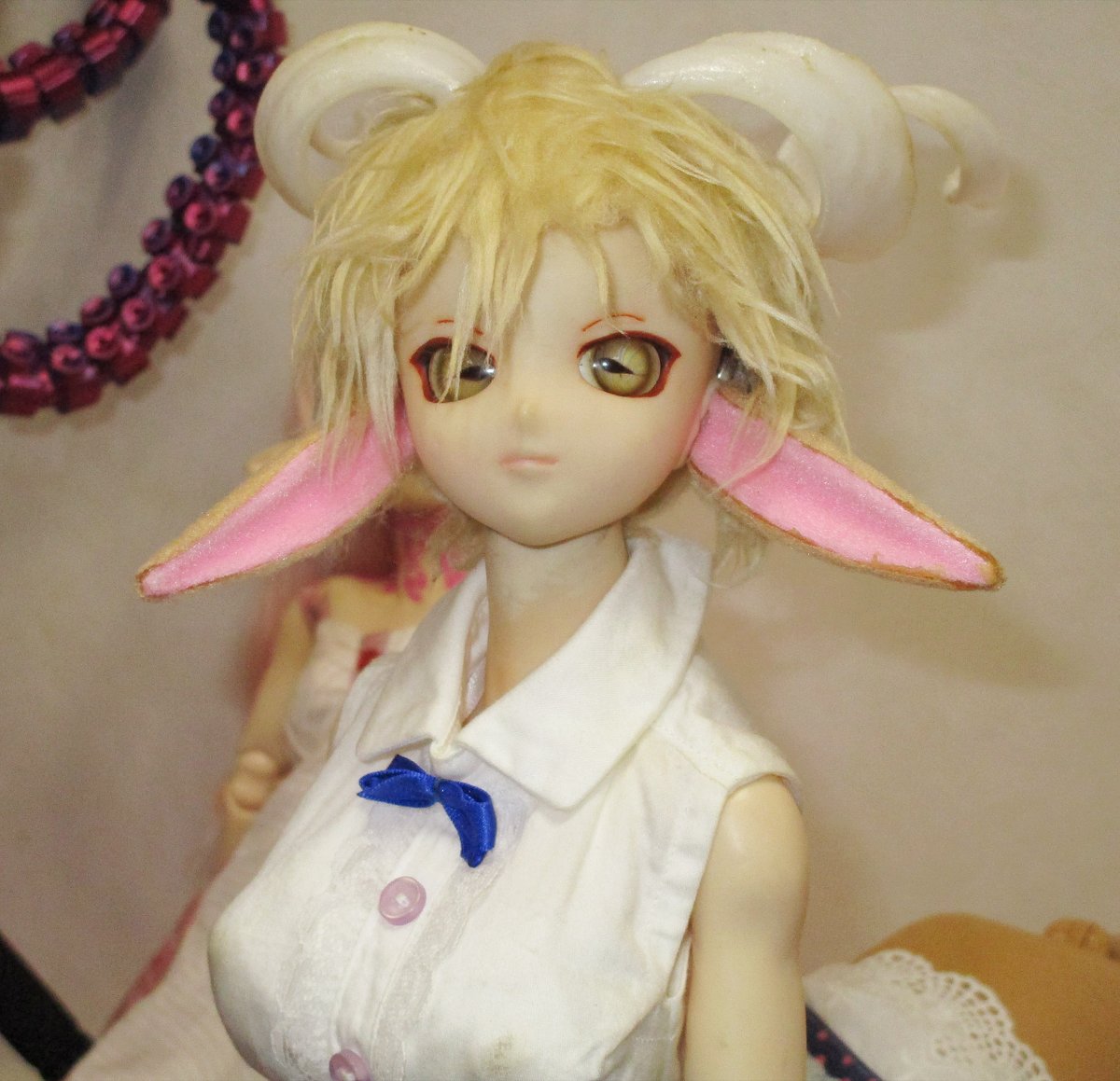 久々に参加された、人外ドール専門の鷹<a href="/MintiaP/">鷹<a href="/MintiaP/">鷹@MintiaP：人外ドールお迎え支援中</a>：人外ドールお迎え支援中</a>さん（@MintiaP）は、全長1m強のタコ娘さんを連れてきました。大迫力の足はグニグニ動きます。桃花ちゃんの身体にミャクミャク柄が！大阪万博に2回行かれたそうです。ナシラさんもお久しぶり。 #PR38 #ap #angeiphilia