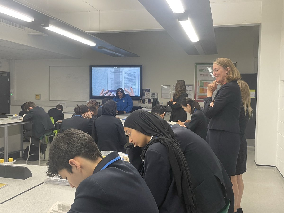 Carl Belle tweet media