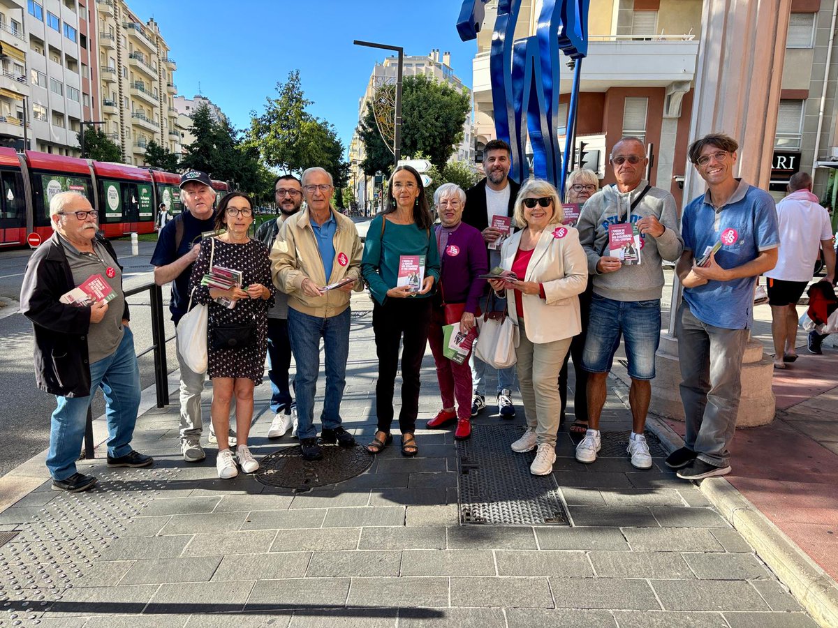 UnisPourNice's tweet photo. Les écologistes, communistes et socialistes à la rencontre des Niçois pour leur présenter la liste "Unis pour Nice" 🔴🟢
#municipales2026 #Nice #Carras https://t.co/SLnz2lk3rA
