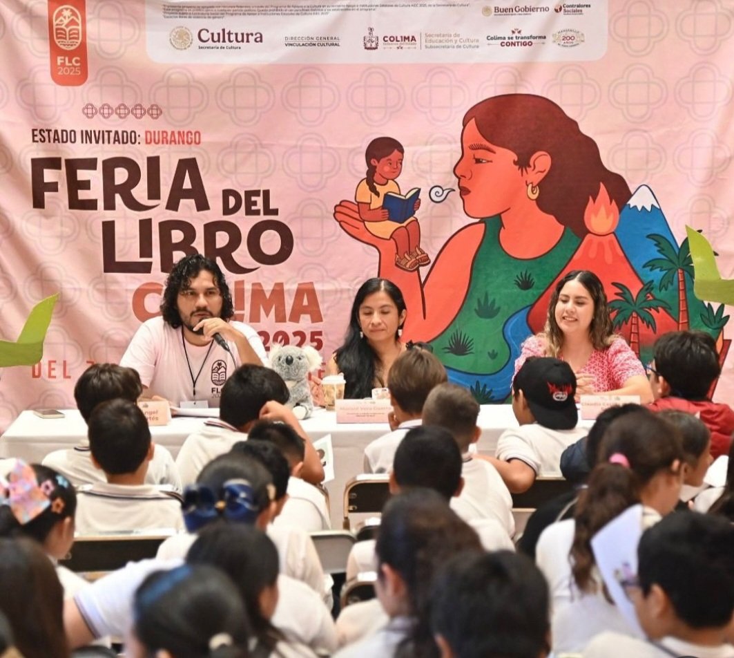 cc_garsal's tweet photo. Así se vivió la presentación del segundo número de Latika literatura para las infancias en la Feria del Libro de Colima https://t.co/nWVqRoKRsy