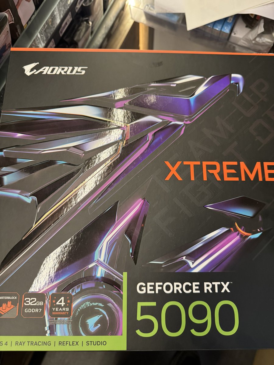 StanouW's tweet photo. @apexgamingpcs No thanks, I already got this one. https://t.co/FckAZbfzdK
