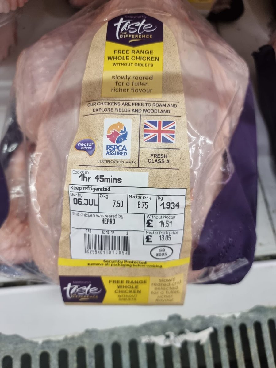 I asked ⁦<a href="/sainsburys/">Sainsbury's</a>⁩ what percentage of meat was religiously slaughtered .

They replied in writing  0% (Total lie)

So I asked them about this chicken killed on a Halal blog: 8005.

11 days later no reply.

gofundme.com/f/fhqnhg-judic…