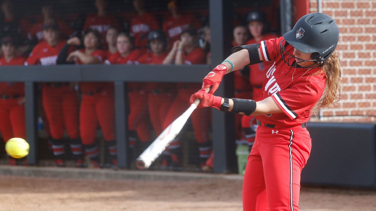 Got the bats hot just in time for this morning's Hit-A-Thon! 🎩🥎

🔗 | tinyurl.com/4zzvmzd6
📸 | tinyurl.com/bdhuf83j

#Team41 | #LetsGoPeay