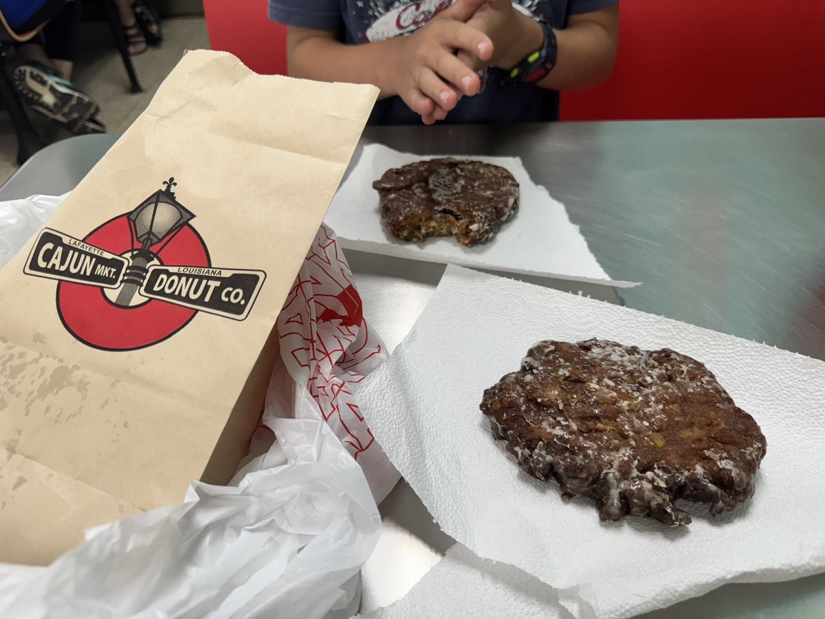 RonL in the 208 tweet media