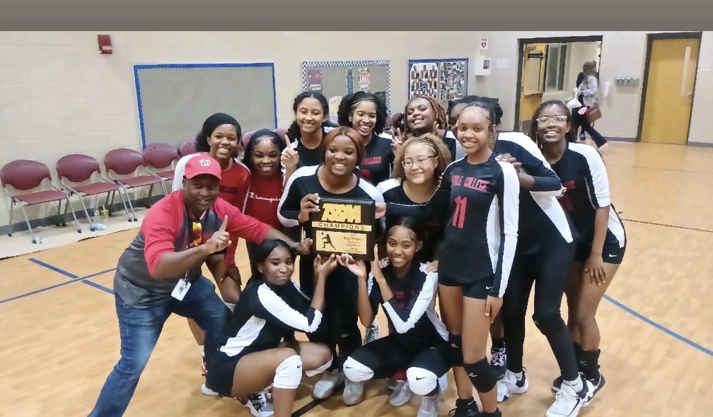 🏐🏆 Congratulations to our Lady Bulldogs Volleyball Team District Champs! 🏆🐾❤️🖤
#bulldogtuff
