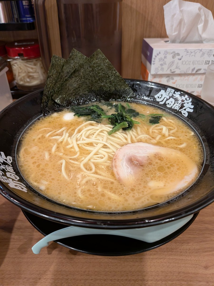 July_August_30's tweet photo. 今日はたくさん動いてたくさん話したので補給
#町田商店
#特盛 https://t.co/To1F9FgLoq