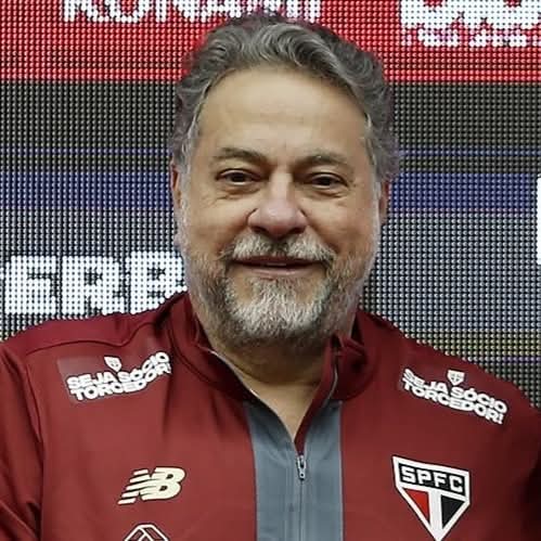 somosaopaulinos's tweet image. No final de 2024, o advogado Flavio Zveiter, um dos fundadores da Libra, avisou para o presidente da Libra, Julio Casares (São Paulo), e então secretário-geral, Raul Guerrero (CEO do Bahia), que havia uma lacuna no critério de audiência. Explicou que, se não fosse feita uma…