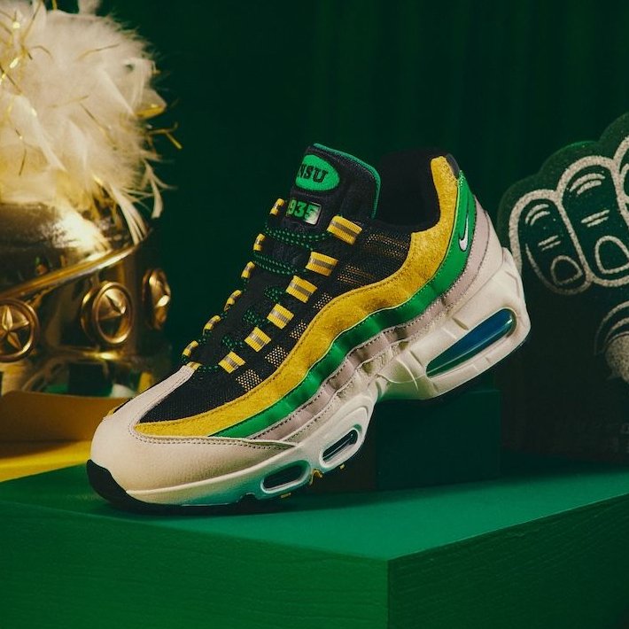 EldenMonitors's tweet image. Direct link for the Yardrunners Big Bubble Air max 95 Pack:

ATR
Morehouse: alltheright.sjv.io/e1zXM1
Norfolk: alltheright.sjv.io/19xBLD
Spelman: alltheright.sjv.io/JKnX02
FAMU: alltheright.sjv.io/09qo7O #ad 

Hibbett:
Morehouse: eldenmonitors.com/url/NUrCN8bd
Norfolk State:…
