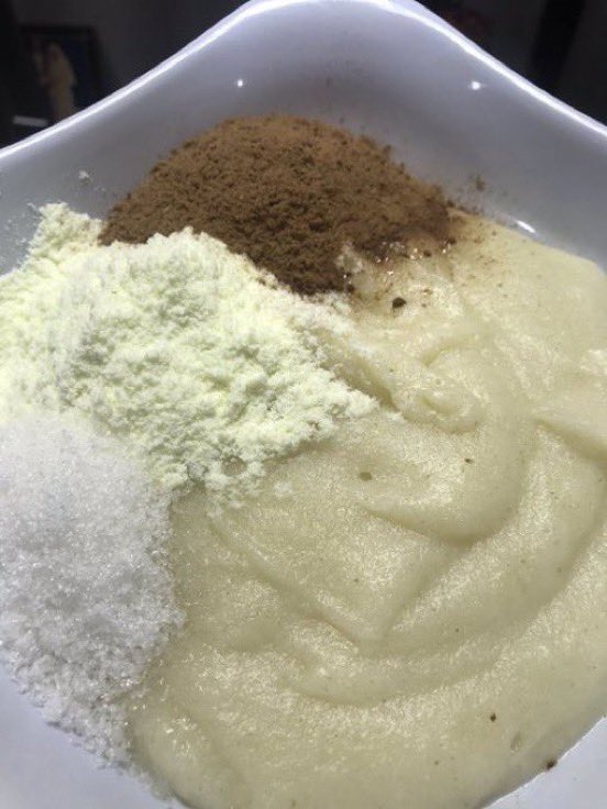 DiianaD_'s tweet image. Semo + milk &amp;amp; Milo, walk with me?🥹