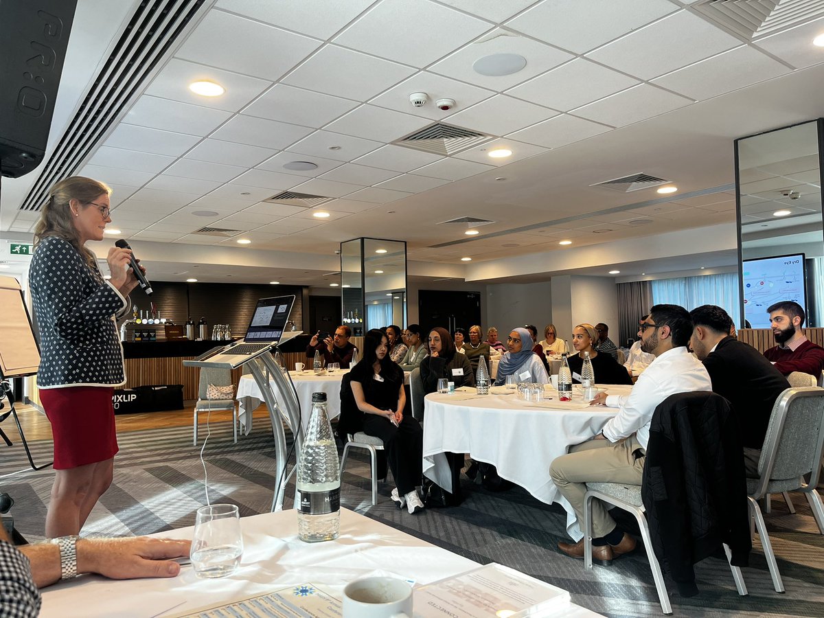 Manchester Royal Eye tweet media