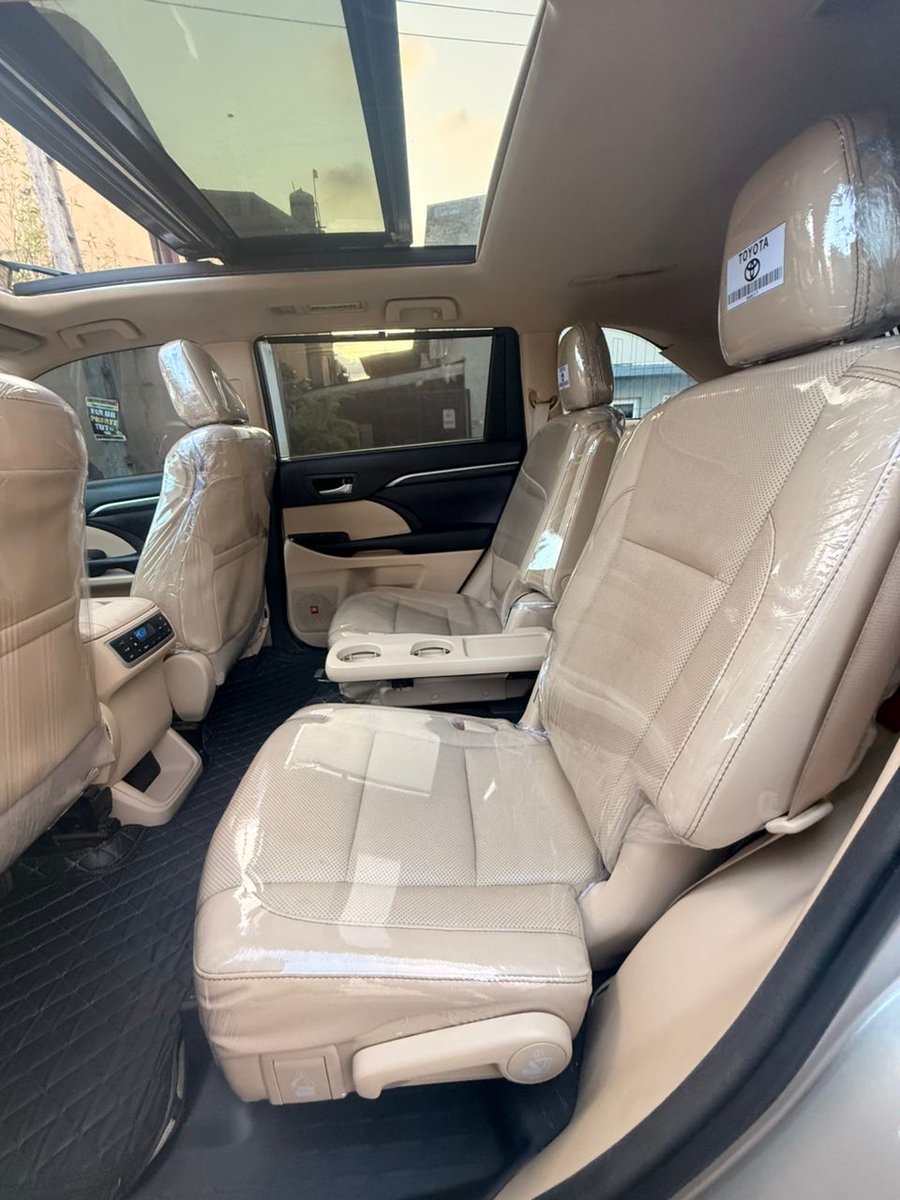 dealerman_ng's tweet image. Now Available❗

Toyota Highlander Limited AWD

Year: 2016

Status: 7 months Used 💯 Accident Free

Condition: Fullest Option

📍Lagos

🏷 29 Million Naira Only

Call: +2348148981199
wa.me/message/UZ4XB2…

Lesotho Benin World Cup Rwanda Nnamdi Kanu Seyi