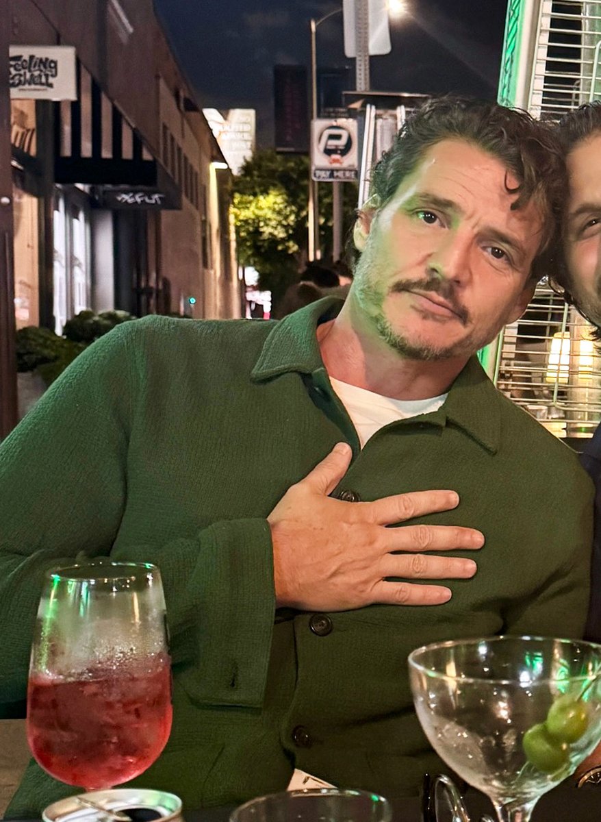 r0maniaxpascal's tweet image. MEU DEUS ESSE HOMEM É TÃO LINDO
