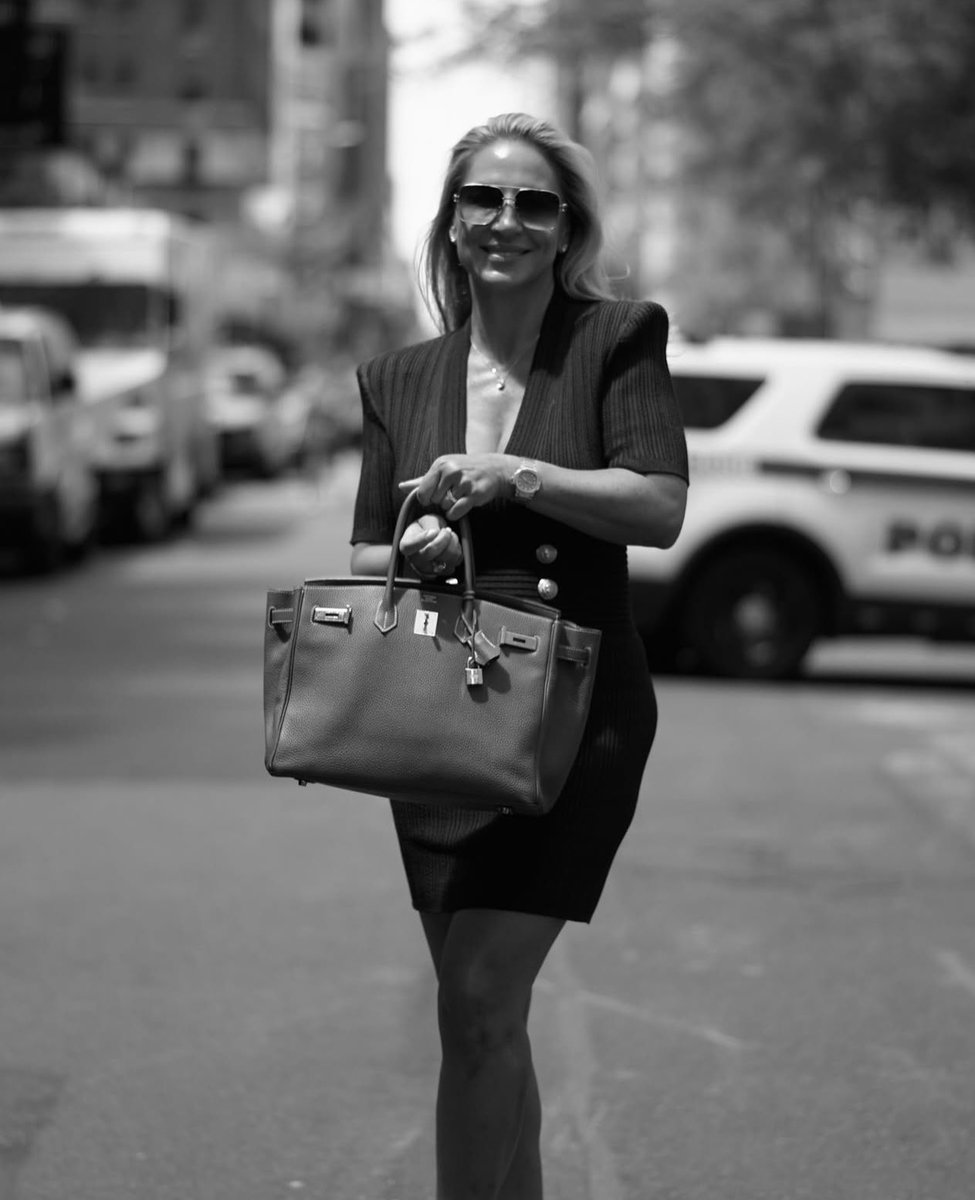 MarianaDr52953's tweet image. ☀️What a wonderful day 💯 

#woman #streetstyle #inspiration #passion #happiness