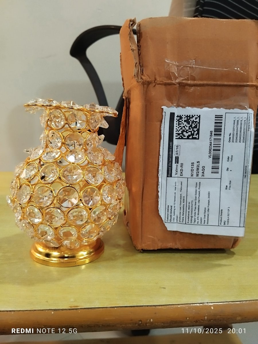 bkhetwal's tweet photo. 3/3 Later, they claimed that Meesho backend team verified the delivery and refused to assist further.
I'm extremely dissatisfied with the customer care. 
Order id- 
203462531237414848_1
203462964244776896_1
203463338658658816_1
203463546707773376_1 https://t.co/v6M6SIqZit