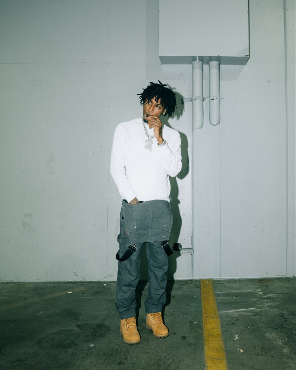 B. Seales tweet media