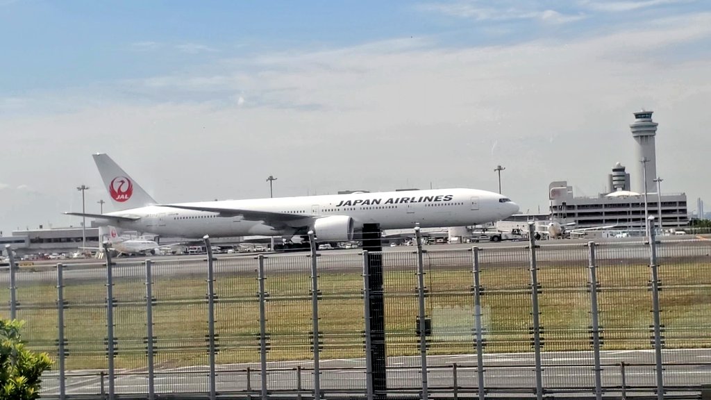 KAREN737777's tweet image. そして忘れちゃいけない777
元おしゃべり怪獣号。
威風堂々。女王の威厳。好きです。
※JSM内の写真は許可済み

 #JALサブチャンネルはじめました
 #出演者で分かる航空会社
 #JAL