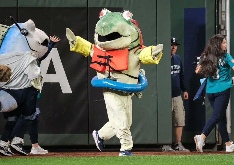 minakimes's tweet image. Good morning to Humpy and no one else