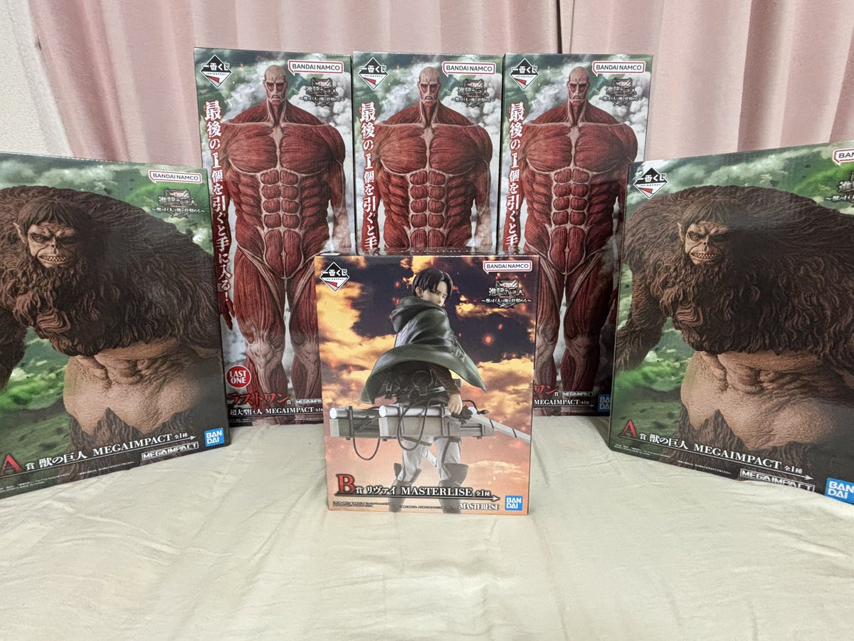 icjkuji's tweet image. 無駄な引きはしない。
必要な分だけ引いて、ラストワン3つ確保だ。
……結果がすべてだ。
#一番くじ #進撃の巨人 #リヴァイ兵長
#超大型巨人
#神残り