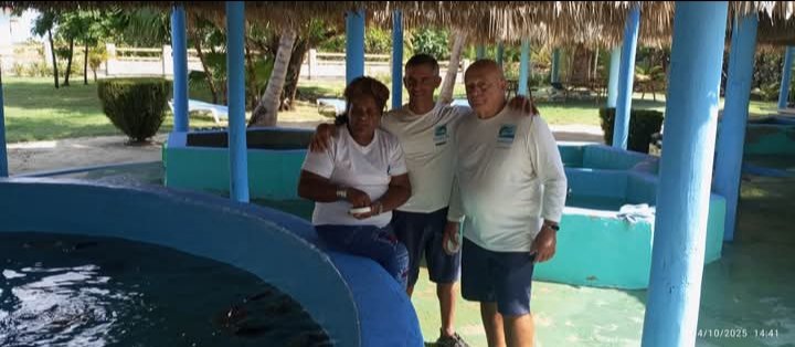 MariannyPe55542's tweet photo. Realiza el Citma de La #IslaDeLaJuventud,intercambio con el Centro de rescate de Tortugas Marinas #CayóLargoDelSur,dónde es notable la constribución con la Tarea Vida,#Mintur https://t.co/E1RFPgKxCk