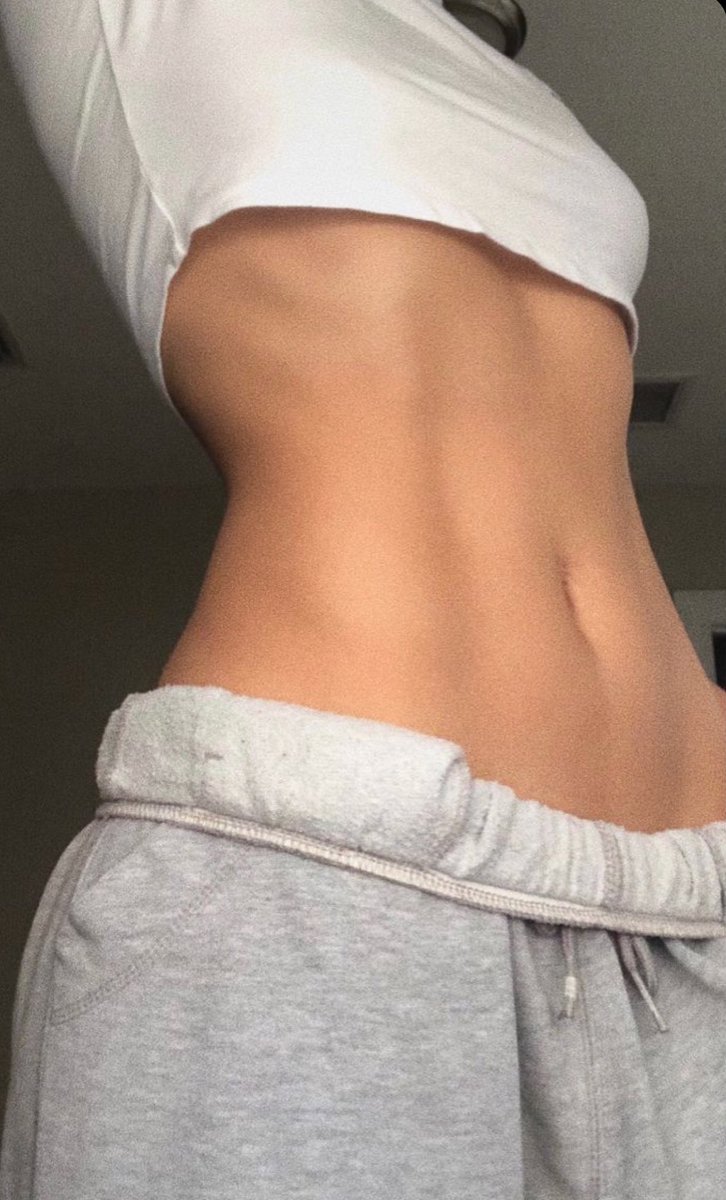 teaandtinybites's tweet image. unpinning when I get out of the 200’s