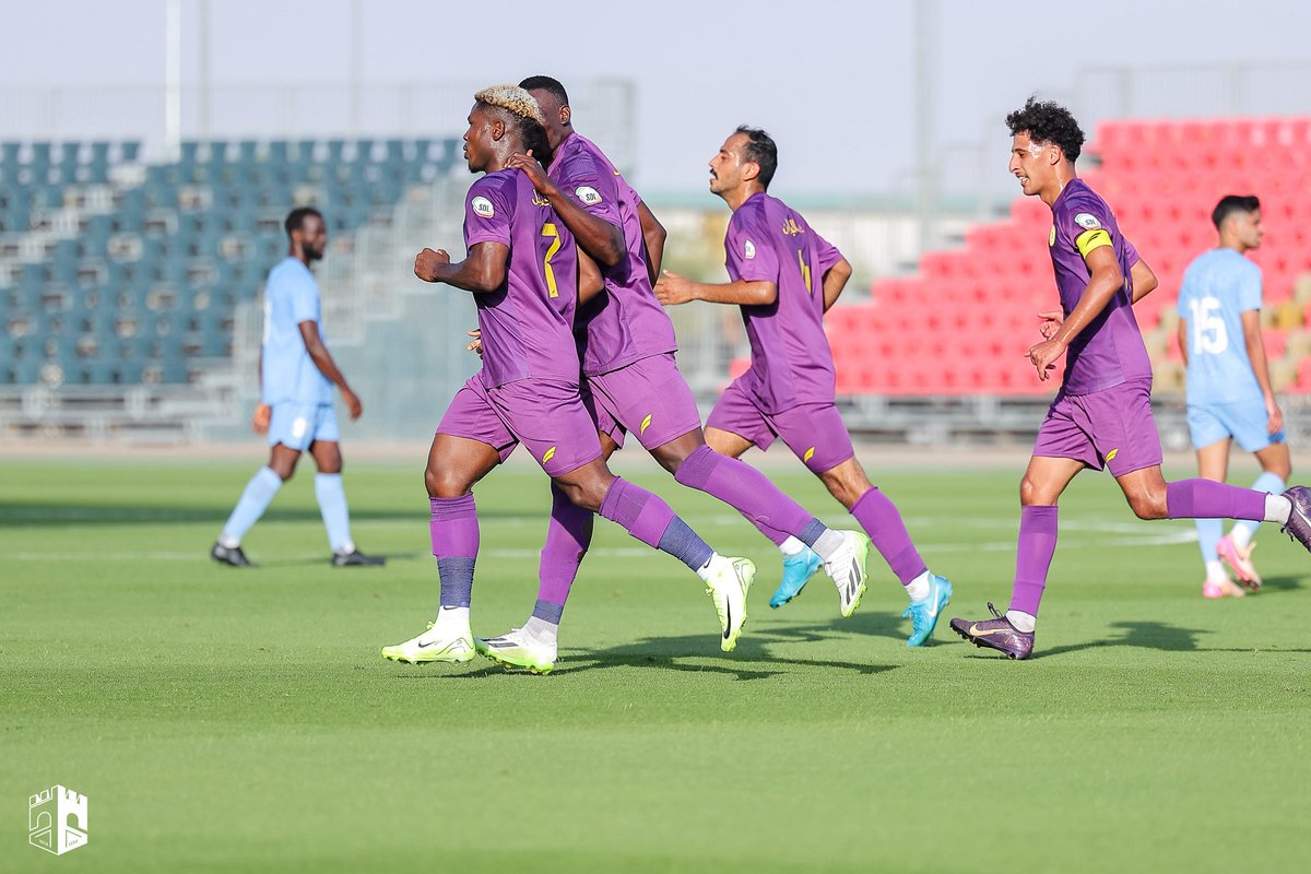 New season, same old me💜💛🎯