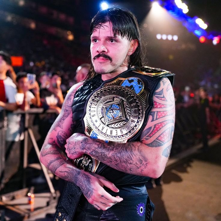 Rocinan54131774's tweet image. John Cena vs Dominik Mysterio for the IC Title.
John wins and Gunther wins the title in final match. I feel bad for Dominik.