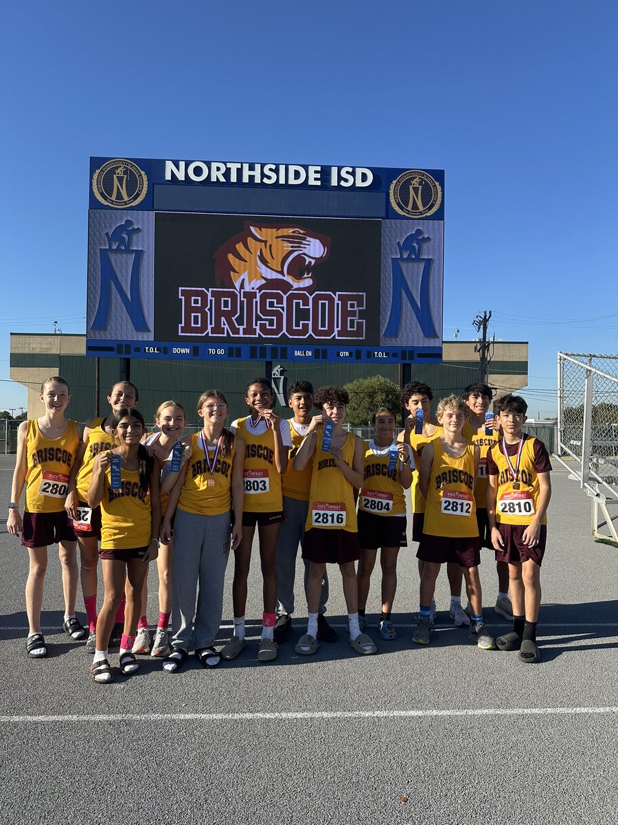 Taft Raider Cross Country tweet media