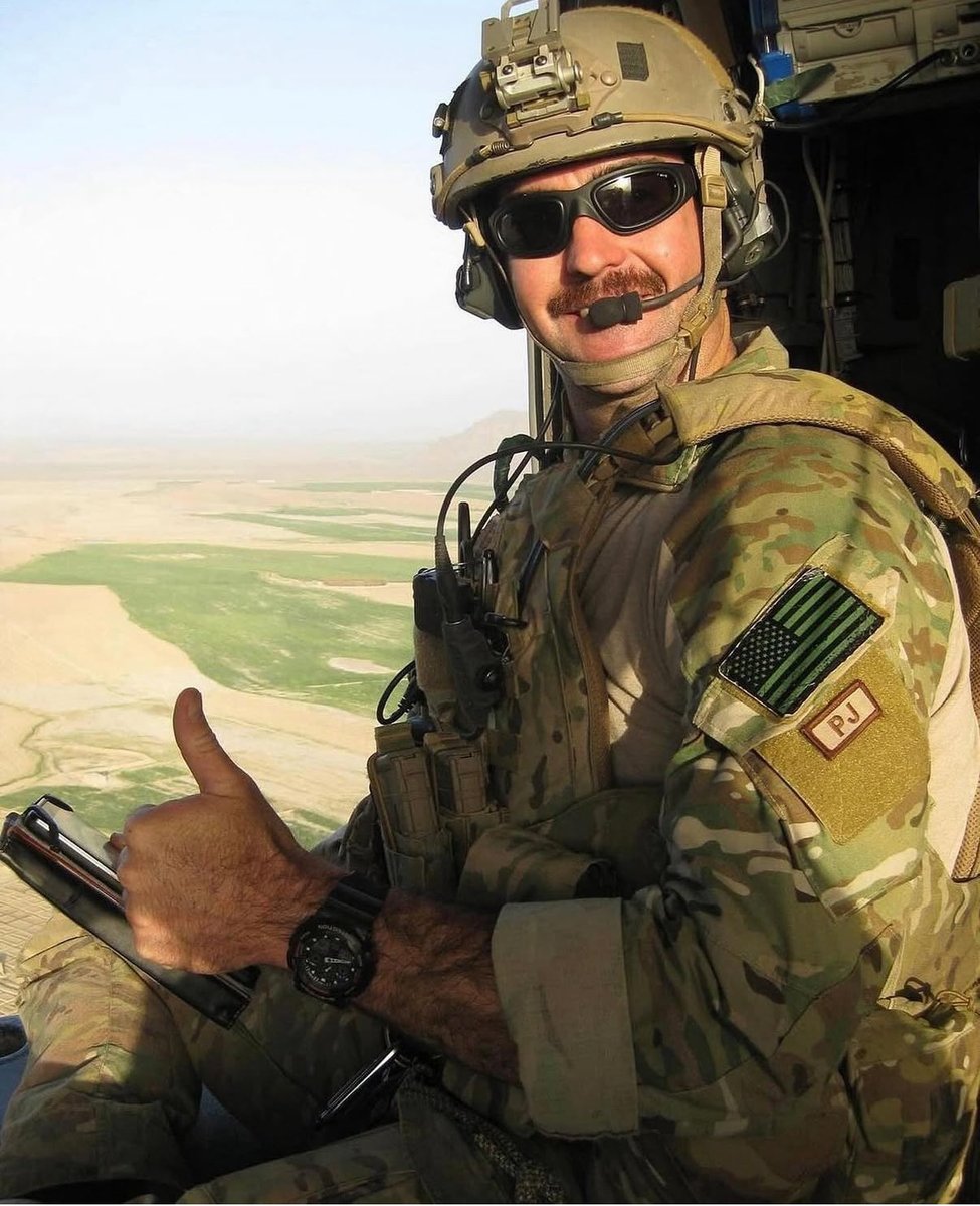 op_hawkeye's tweet photo. 0.11.2015 ~ TSgt. Nathan Schmidt ๐บ๐ธ
#OpHawkeyeRemembers #NathanSchmidt #131RescueSquadron #CANationalGuard #NateSchmidt #Pararescueman #PJ #TOML #Operation_Hawkeye
๐ https://t.co/8KEX99uIi8
๐ฐ https://t.co/K8eVD51WwD
๐ฐ https://t.co/HmLWvP78A9
๐ฐ https://t.co/aUN29kaWH8
๐ฐ https://t.co/6zBly8MwwL
๐ฐ https://t.co/aJHni12epb
