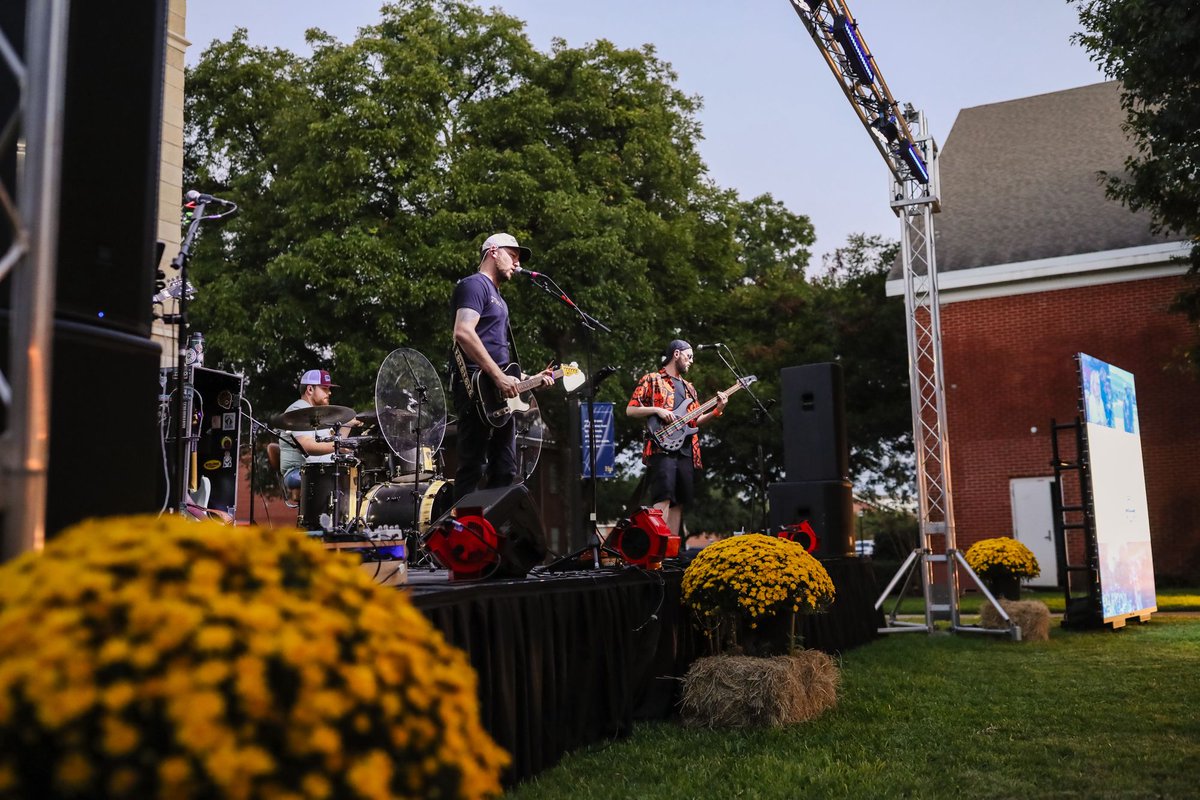 Howard Payne University tweet media