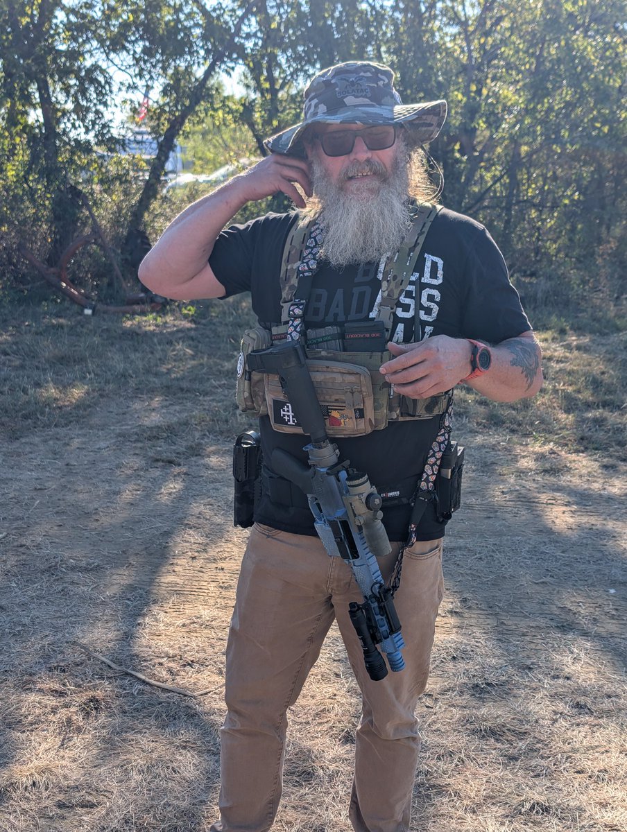 LCNM_Patriot's tweet image. Deploy the tactical @ClaudesBBQ !!