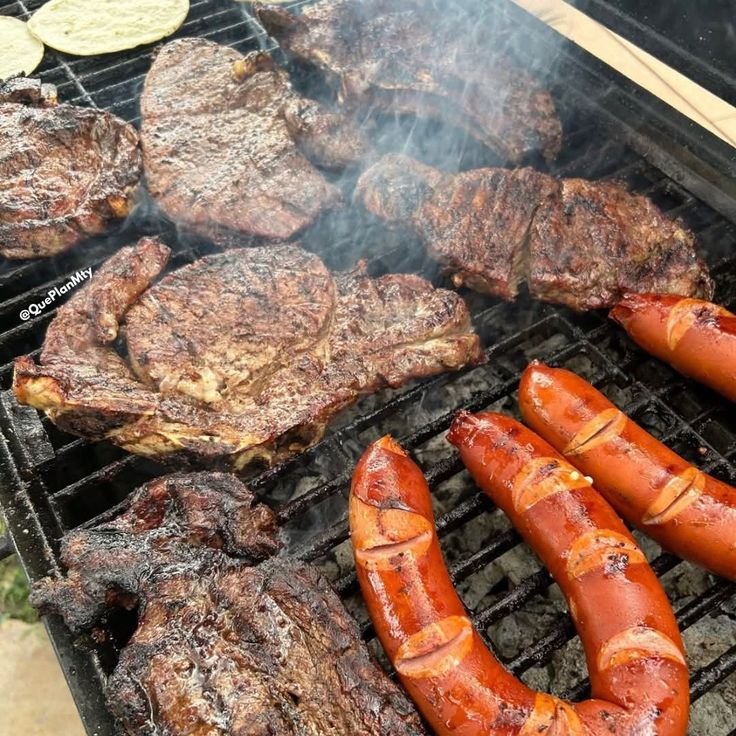 Michelle_In_GI's tweet image. Grillin and chillin #SaturdayVibes #WeekendVibes