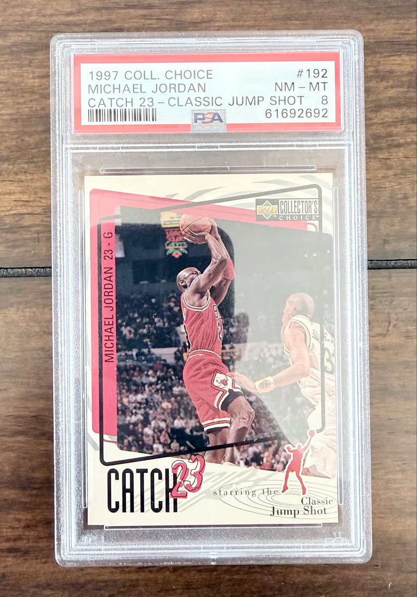 NickPerry8's tweet image. 🚨 GIVEAWAY ALERT 🚨

For a chance to win this…

1997 Collectors Choice Michael Jordan PSA 8

Like / Follow / Repost to Enter 👍🏼

Winner picked on Sunday 10/19 🔥