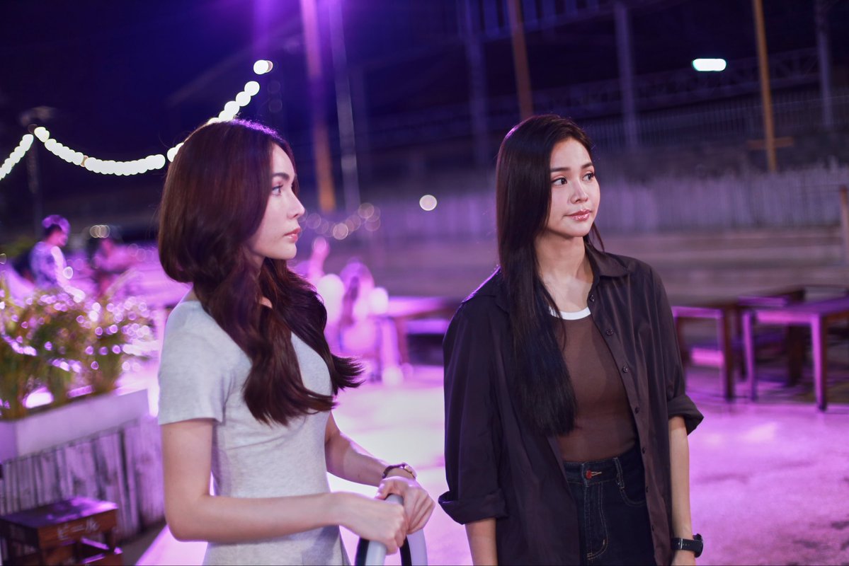 MGIBeyond's tweet image. พลุ 🤝🏻 เรย์ เป็นหุ้นส่วนกันแล้วนะคะ
#UnlimitedLoveEP1
รับชมเวอร์ชัน UNCUT ต่อได้ที่เว็บแอป onegrand.vip เวลา 22:00 น.
.
ENGLOT UNLIMITED SERIES EP1
#UnlimitedLoveTheSeries
#บริษัทนี้ไม่มีจำกัด
#อิงล็อต #englot
#MGIBeyond