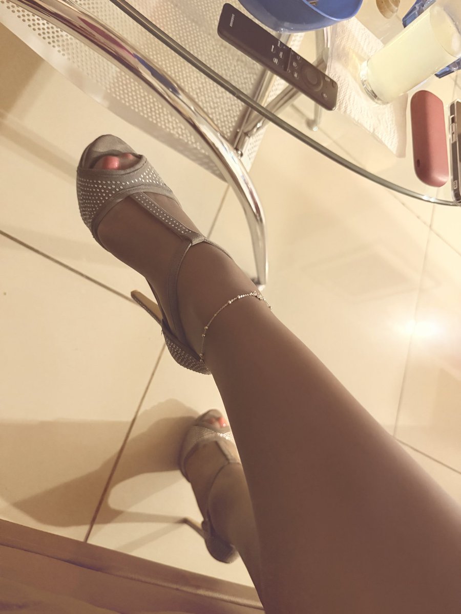 #SabadoDeMorboYProvocación  #Sabado  Saludos