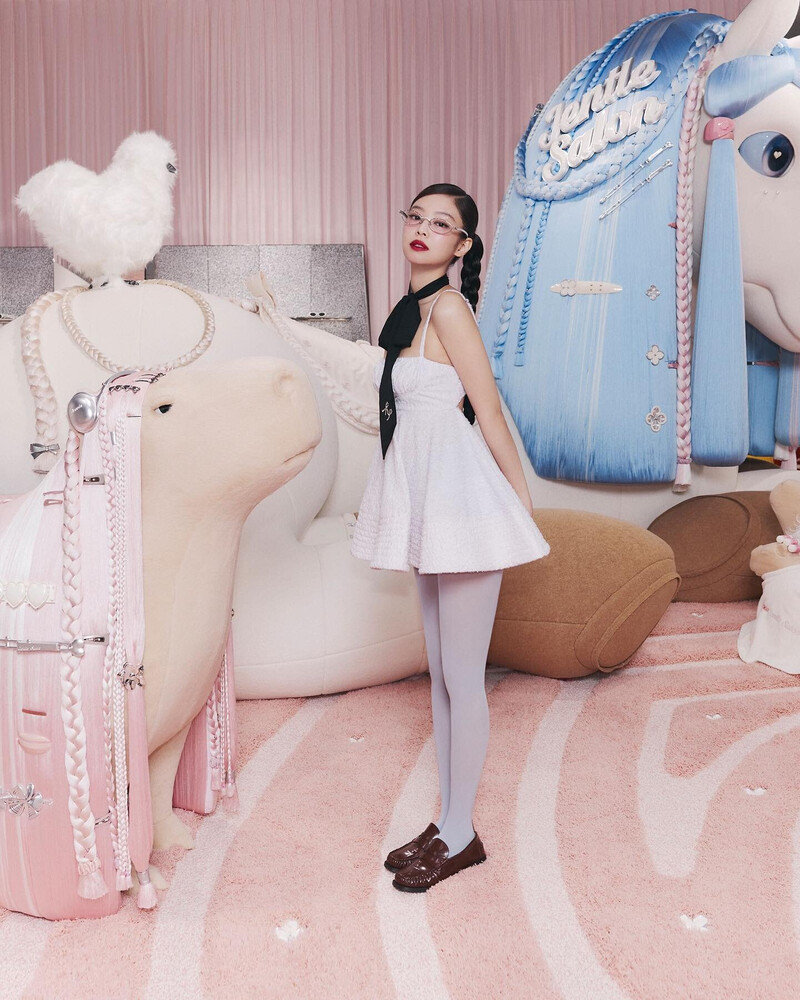 JENNIE x GENTLE MONSTER
240501