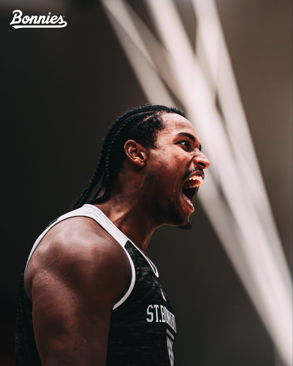 Lohan Mastrian tweet media