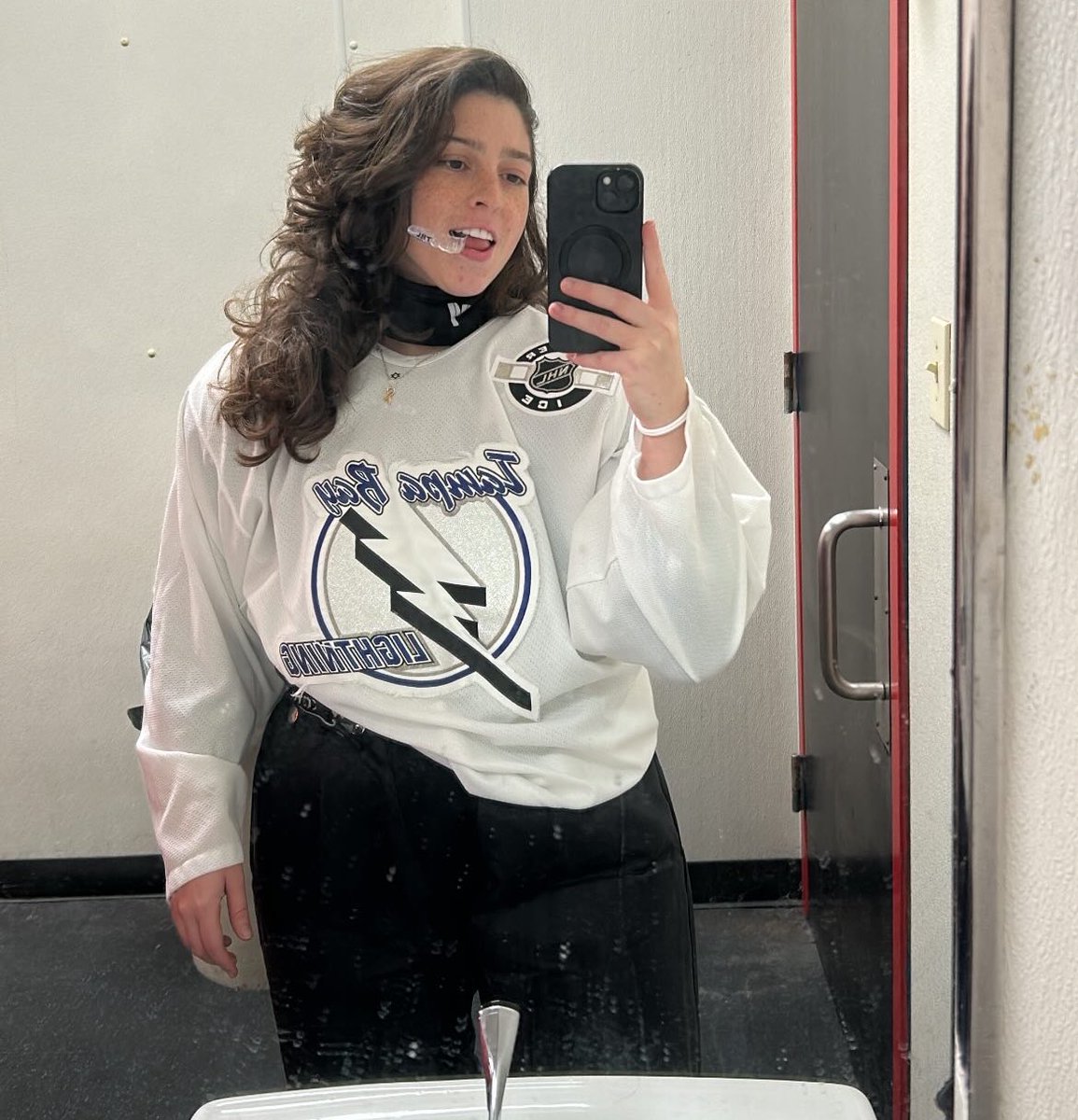 Paris_Orloff's tweet image. #NewProfilePic I wish my game was as good as I looked at my game last night #GoBolts