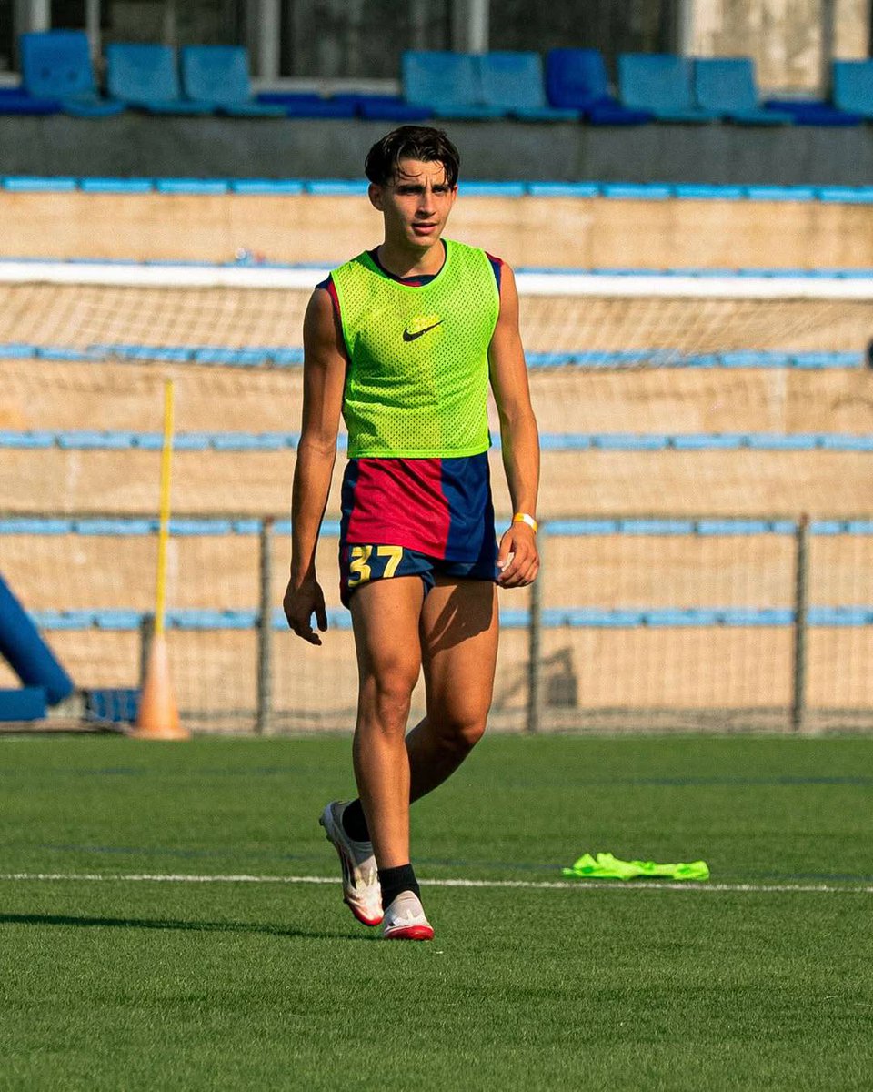 BarcaTimes's tweet image. Toni Fernandéz scored a BRACE in Spain U18&apos;s 𝟑-𝟏 win over Turkey U18 today. ⚽⚽🔥